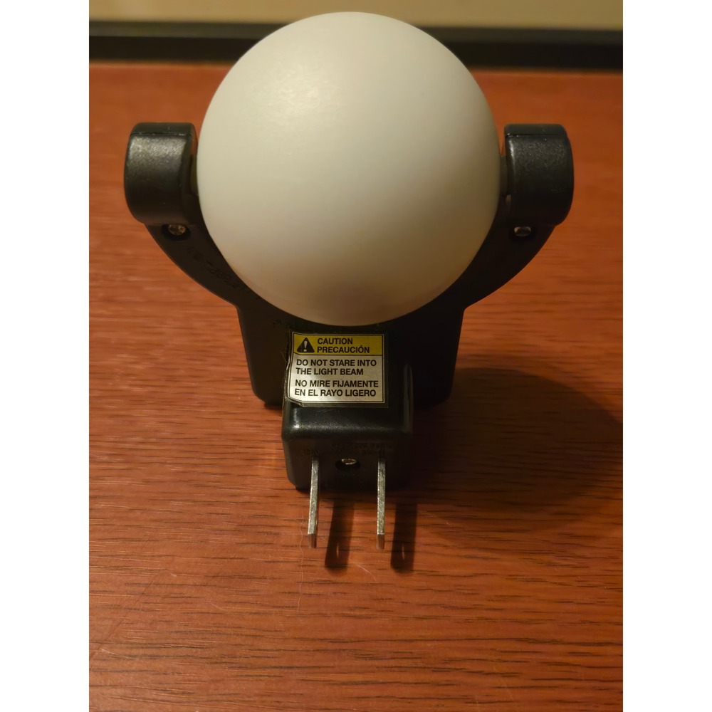 Star Wars Plug‎ In Rotating Globe Night Light Black White Lucasfilm LFL Logo - Picture 2 of 2